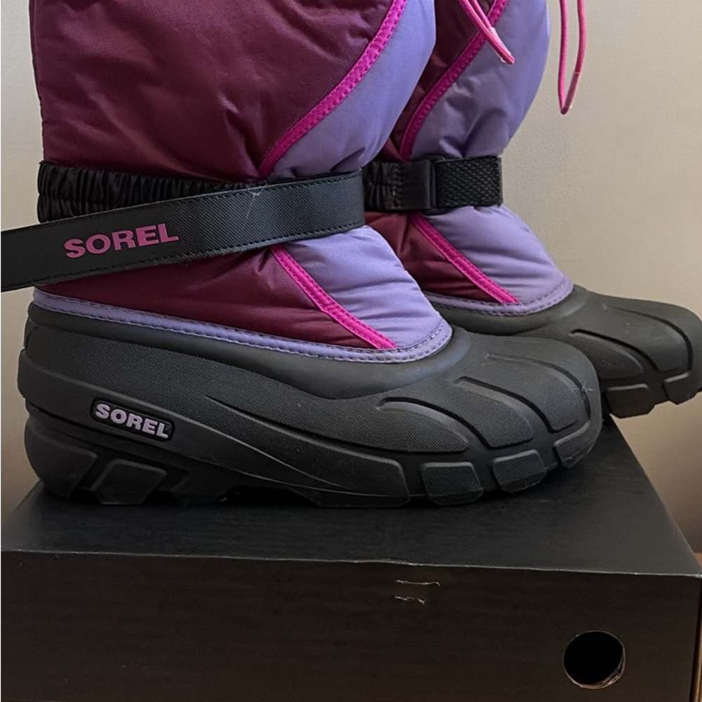 Sorel Kids' Pink and Black Snow Boots